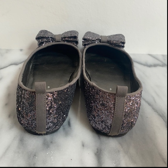 Joe Fresh girls slip on - Picture 3 of 4